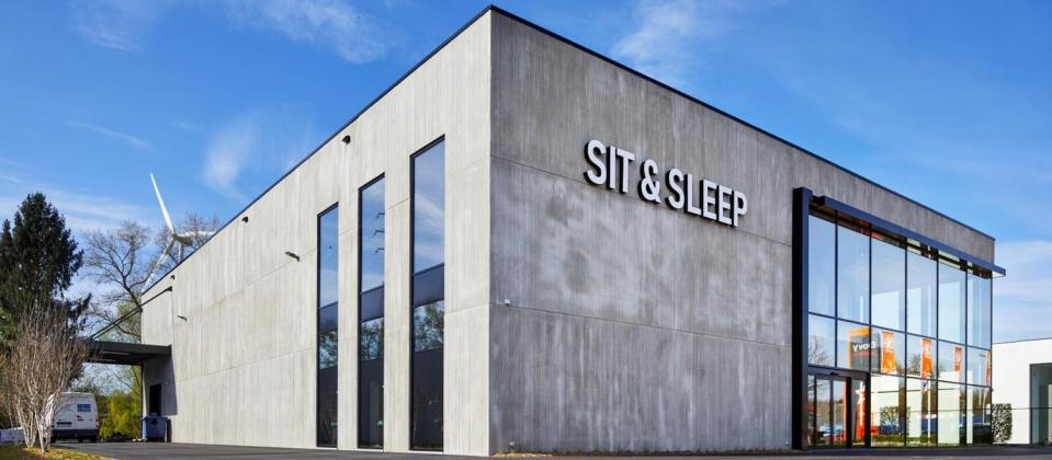 Sit & Sleep, Hasselt, Genkersteenweg, winkelpand, Mathieu Gijbels, Oudsbergen, nieuwbouw