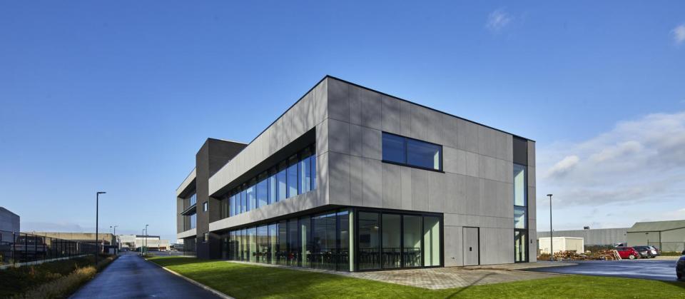 Telecom IT - architect Els Keppler - Mathieu Gijbels - nieuwbouw - kantoorbouw - kantoorgebouw - staalbouw - betonbouw - de voordenkers - industriebouw